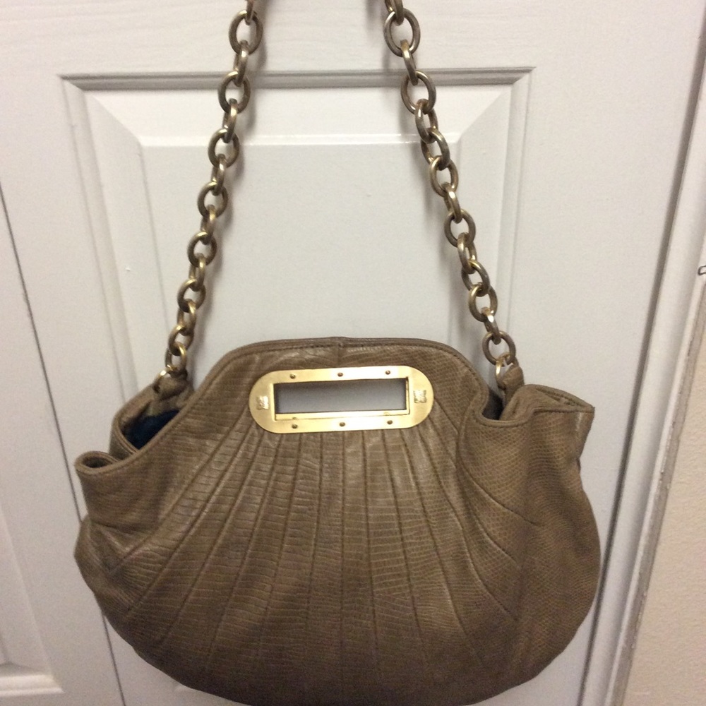 Beautiful vintage BCBG Clutch & Crossbody Bag